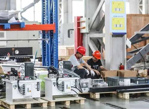 航空航天大型曲面蒙皮箱底双五轴镜像铣削技术与装备获技术发明奖特等奖